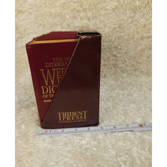The New International Websters Pocket Complete Dictionary 8-Book Set By Trident - Picture 6 of 10